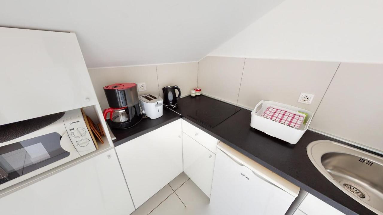Apartamento Number 5 Pakoštane Exterior foto